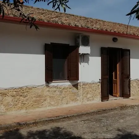 Nuraximannu Boutique Santadi