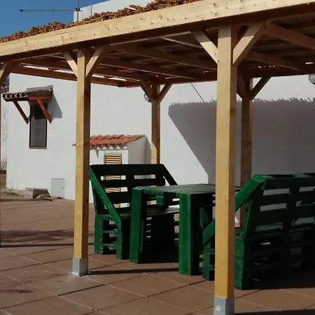 Nuraximannu Boutique