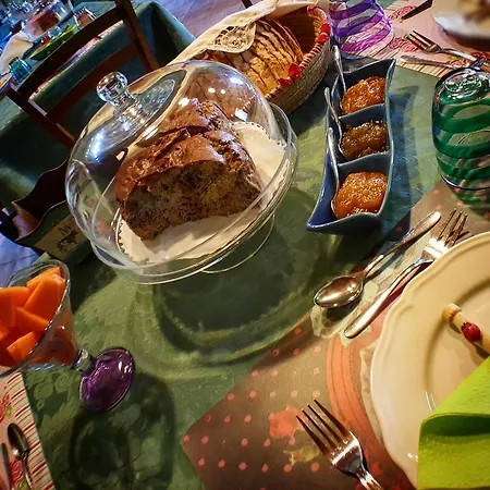 Nuraximannu Boutique