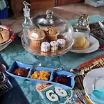 Nuraximannu Boutique *