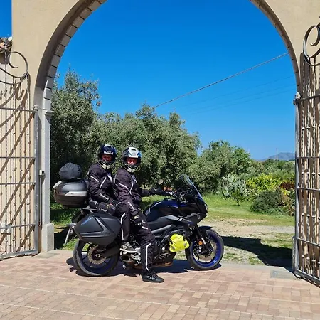 Nuraximannu Boutique Santadi