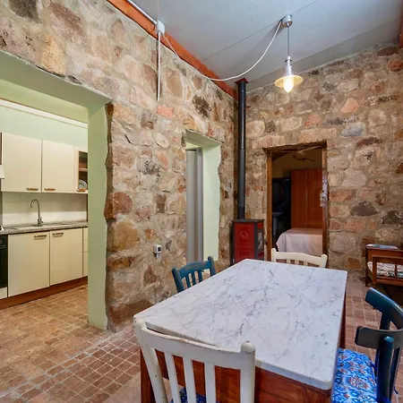 Gospodarstwo agroturystyczne Nuraximannu Boutique Santadi
