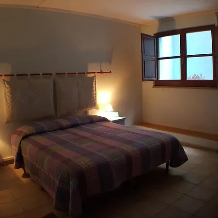 Nuraximannu Boutique בית חווה *